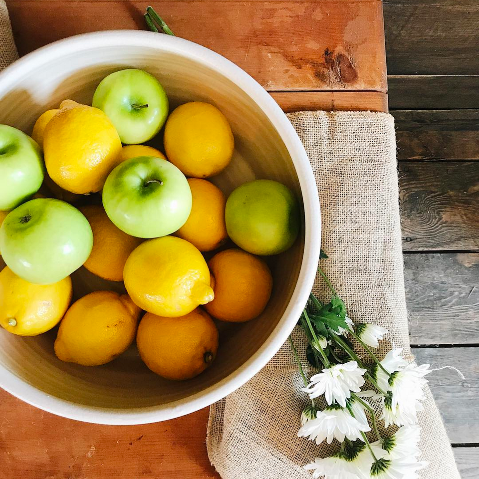 Farmhouse Ridges Serving Bowl